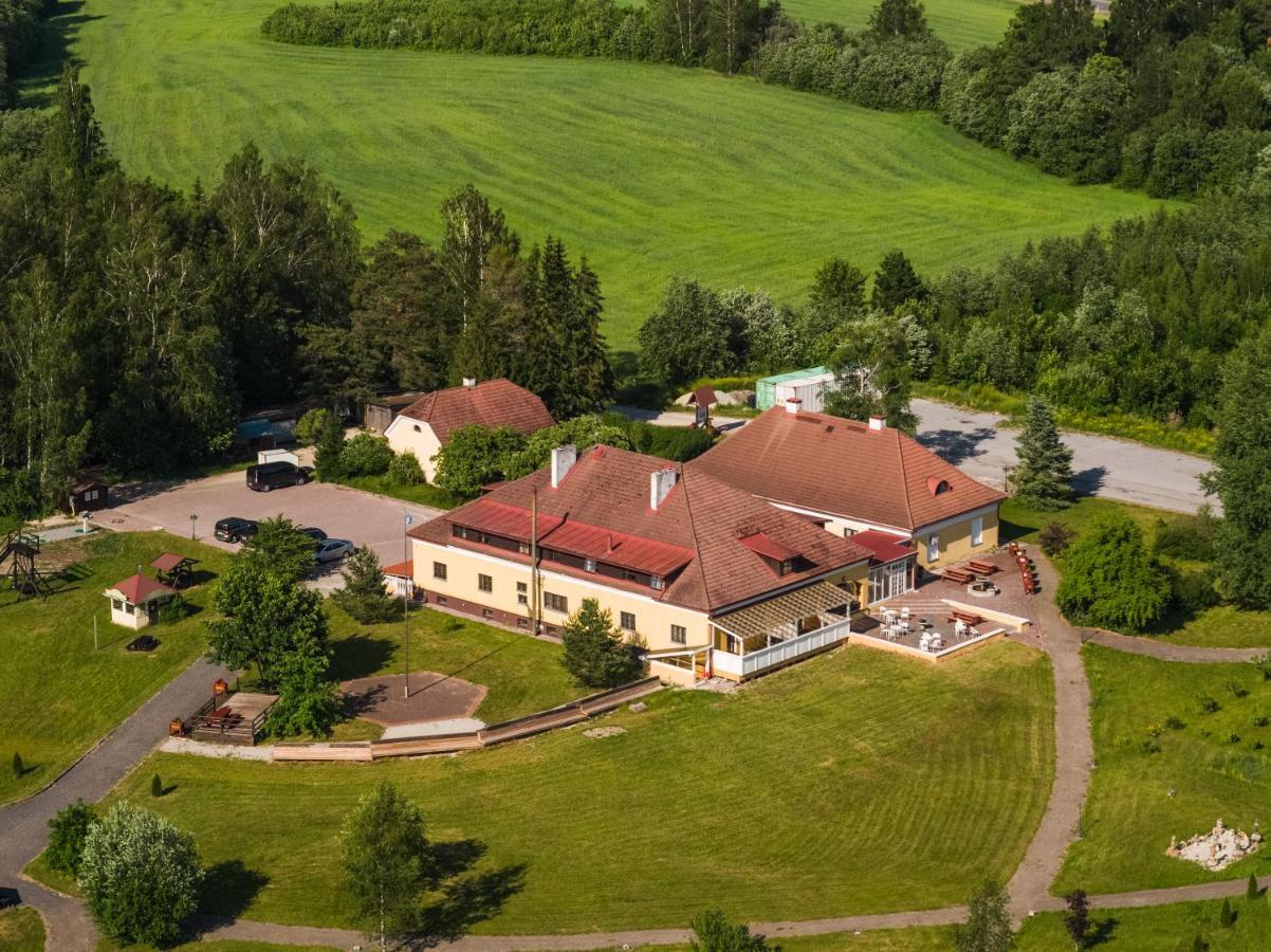 Ruunawere Hotel Nõmmealuse エクステリア 写真